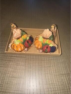 Blue Sky Ceramics Thanksgiving Cornucopia Salt & Pepper S&P Shakers NIB Harvest